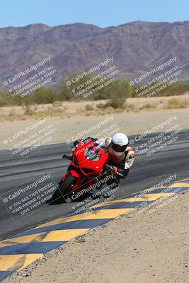 media/Mar-24-2025-Moto Forza (Mon) [[57ce5c5cff]]/1-Advanced Group/Session 3 (Turn 6 Inside)/